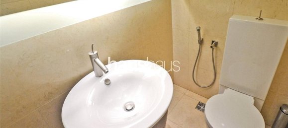 1 bedroom Apartment in Downtown Dubai (Downtown Burj Dubai), UAE No. 99716 11