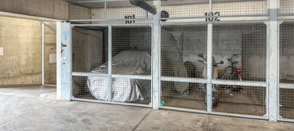 Parkplatz in München, Germany, Nr. 180559 4