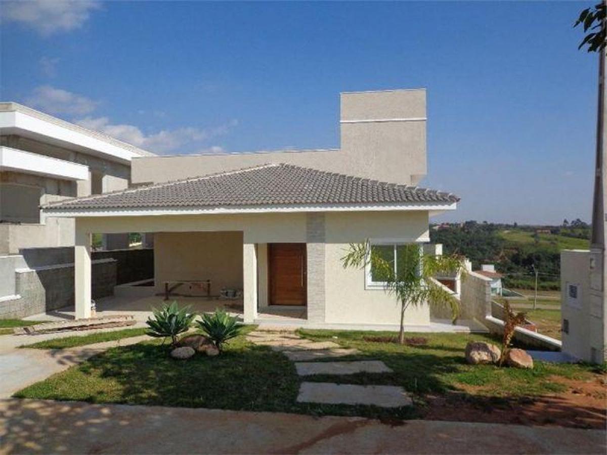 Casa de 3 dormitorios en Sao Paulo, Brazil No. 525462