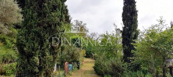 Дом с 5 комнатами в Уццано, Италия № 231732 10