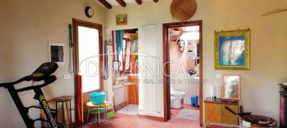 Дом с 5 комнатами в Уццано, Италия № 231732 46