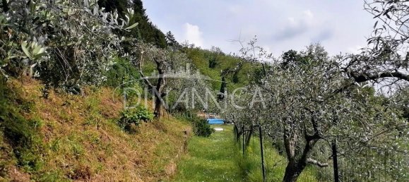 Дом с 5 комнатами в Уццано, Италия № 231732 50