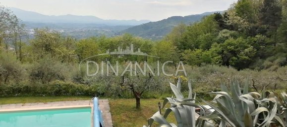 Дом с 5 комнатами в Уццано, Италия № 231732 15