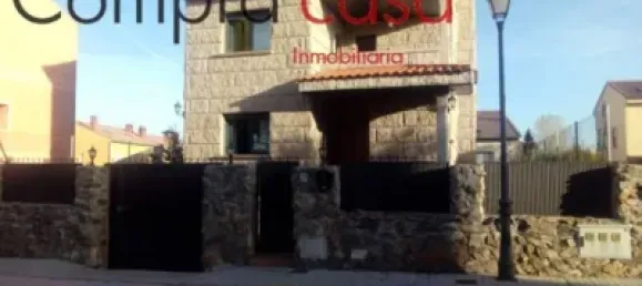 5 bedrooms House in Palazuelos de Eresma, Spain No. 77922 7