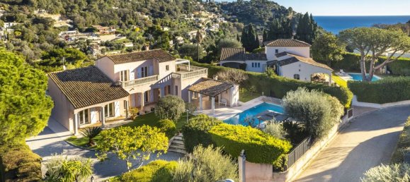 5 bedrooms Villa in Villefranche-sur-Mer, France No. 1821 4