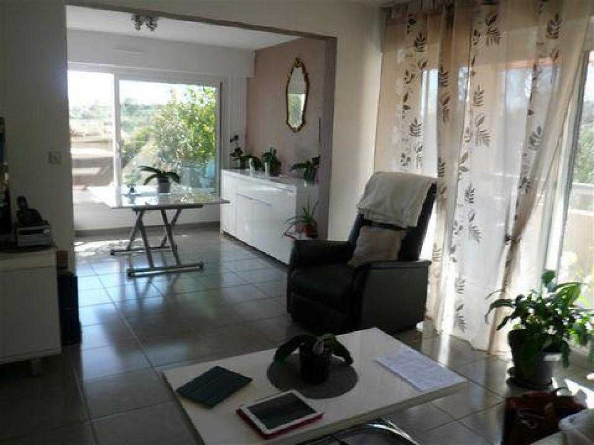 3 Schlafzimmer Eigentumswohnung in Nimes, France, Nr. 37841