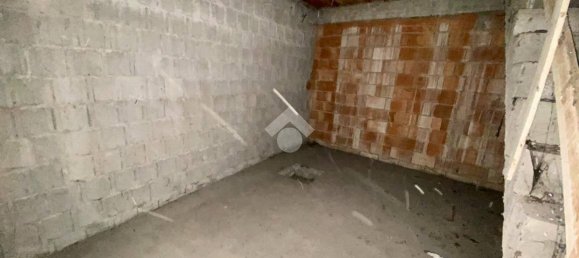 Studio in San Giovanni Lupatoto, Italy, Nr. 118705 7