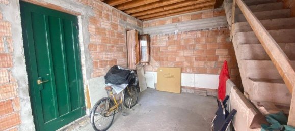 Studio in San Giovanni Lupatoto, Italy, Nr. 118705 2