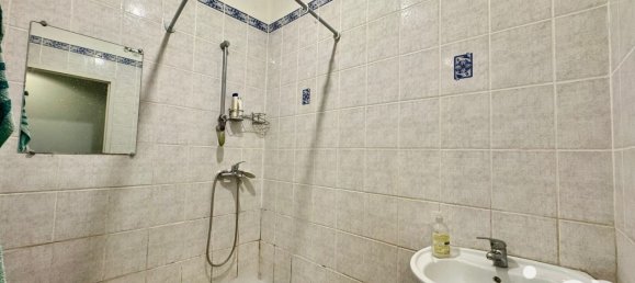 3 bedrooms House in Meaux, France No. 319427 6