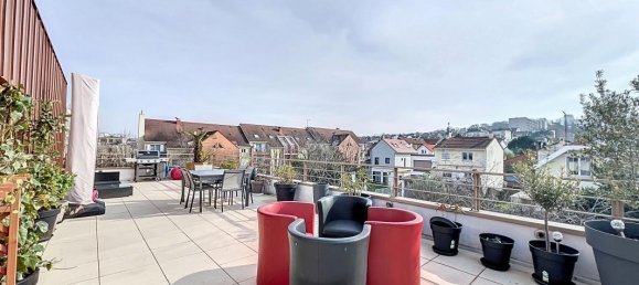 3 bedrooms Apartment in Rueil-Malmaison, France No. 141736 2