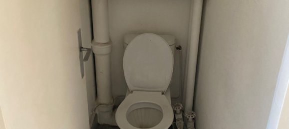 2 bedrooms Apartment in Vierzon, France No. 76869 7