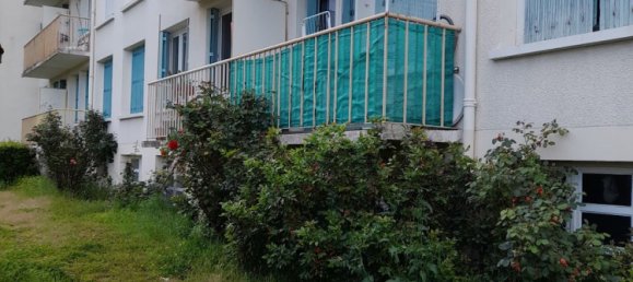 2 bedrooms Apartment in Vierzon, France No. 76869 10