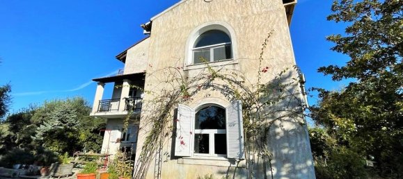 450m² Commercial property in Corfu, Greece No. 3364 14