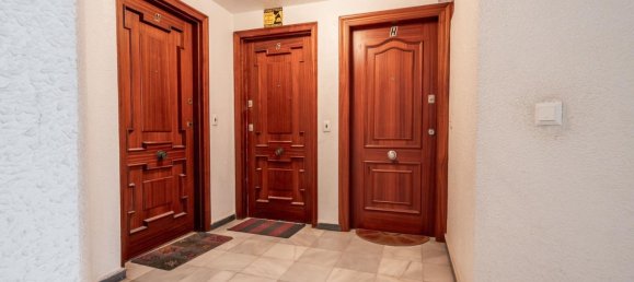 Apartamento de 3 dormitorios en Torrevieja, Spain No. 191252 22