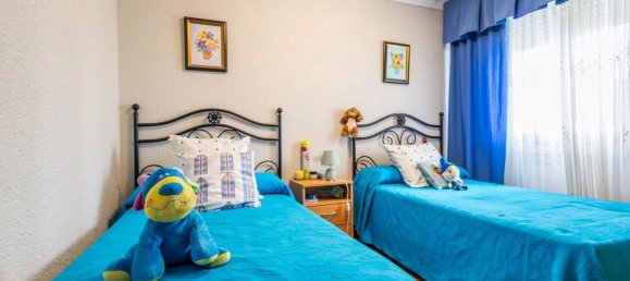 Apartamento de 3 dormitorios en Torrevieja, Spain No. 191252 7