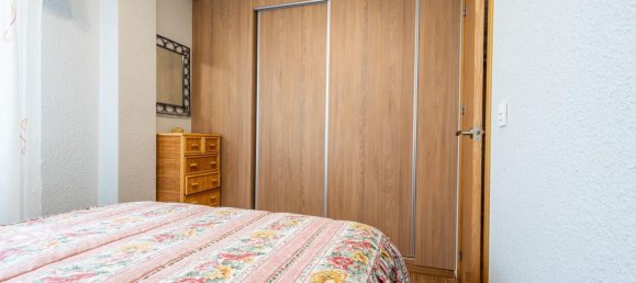 Apartamento de 3 dormitorios en Torrevieja, Spain No. 191252 40