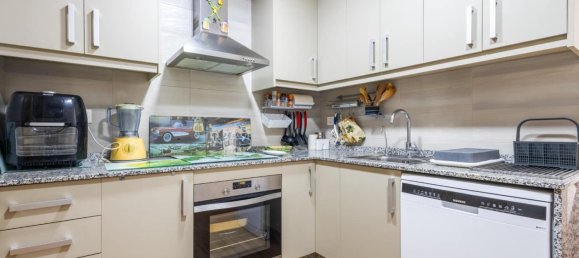 Apartamento de 3 dormitorios en Torrevieja, Spain No. 191252 29