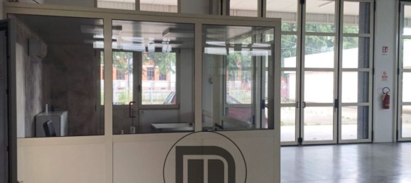 Склад 288м² в Порденоне, Италия № 86367 4