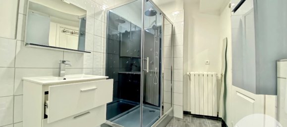 2 bedrooms House in Toul, France No. 51855 7