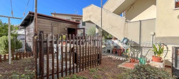 1 bedroom Apartment in Rosignano Marittimo, Italy No. 278942 3