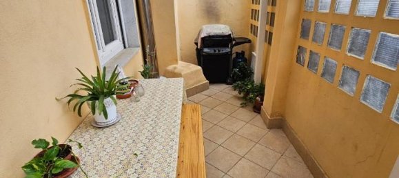 Квартира с 4 комнатами в Каррара, Италия № 152382 9