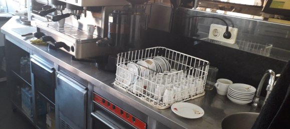 50m² Commercial property in Aveiro, Portugal No. 189862 2