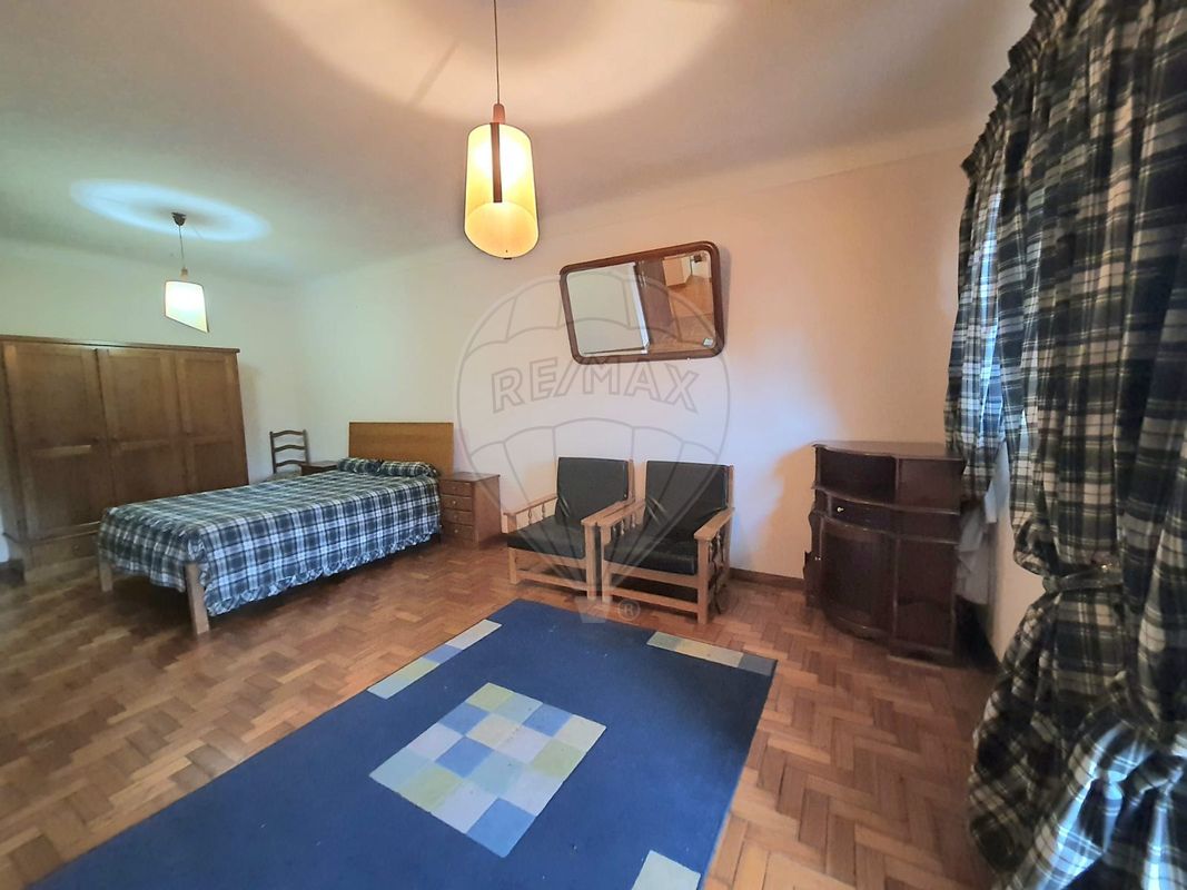 5 bedrooms House in Salto, Portugal No. 182924