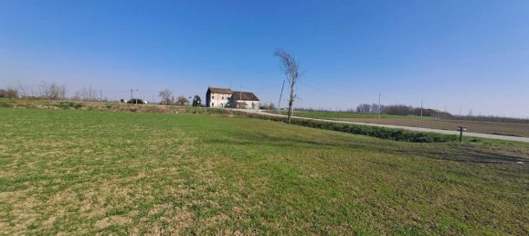 12200m² Land in Poggio Rusco, Italy No. 120801 9