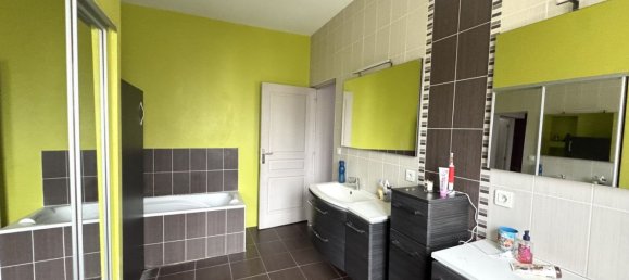 6 rooms House in Douai, France No. 69595 5