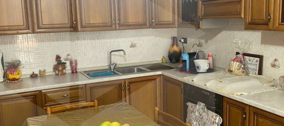 5 bedrooms Villa in Somma Vesuviana, Italy No. 31312 12