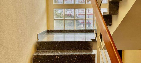 Apartamento de 2 dormitorios en Stuttgart, Germany No. 3388 3