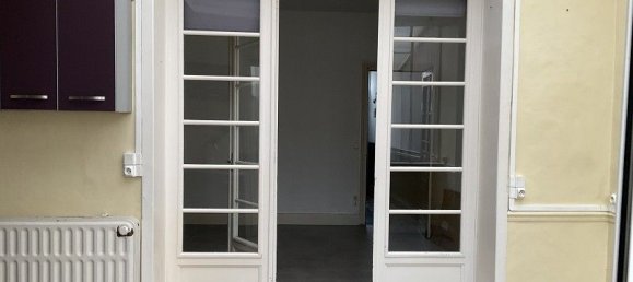 3 bedrooms House in Valenciennes, France No. 91381 5