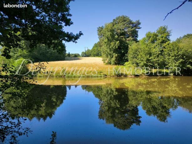 Terreno em Saint-Yrieix-la-Perche, France 38560 m² N.º 306623