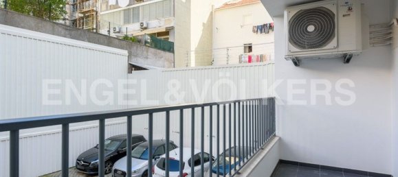4 bedrooms Apartment in Lisbon, Portugal No. 12413 19