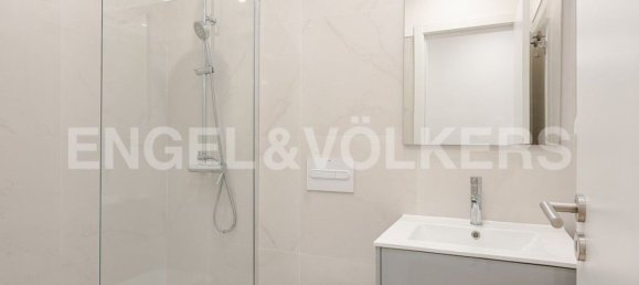 4 bedrooms Apartment in Lisbon, Portugal No. 12413 17