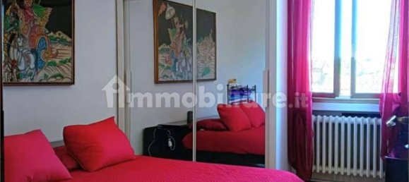 Apartamento de 3 dormitorios en Modena, Italy No. 266599 4