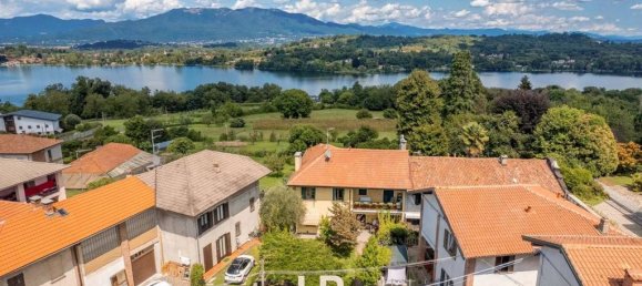 3 chambres Villa à Cadrezzate con Osmate, Italy No. 332105 8