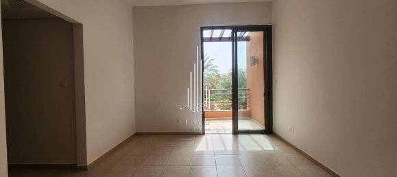 Villa de 5 dormitorios en Abu Dhabi Gate City, UAE No. 26659 16