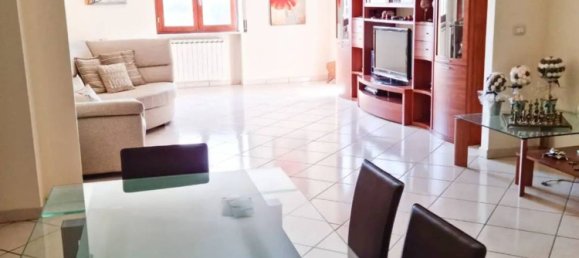 Apartamento de 5 habitaciónes en Pontecorvo, Italy No. 16566 10