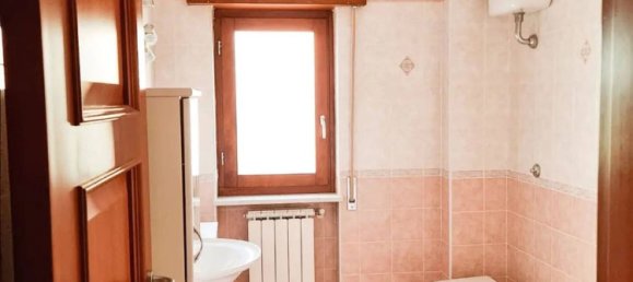 Apartamento de 5 habitaciónes en Pontecorvo, Italy No. 16566 2
