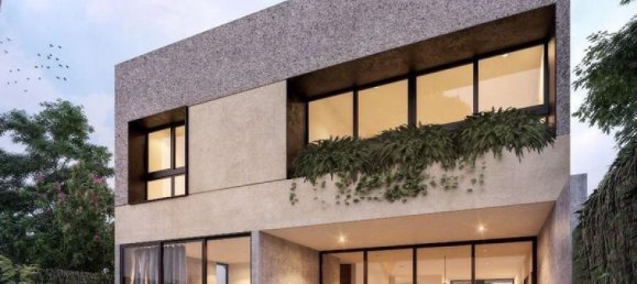 Casa de 4 dormitorios en Mérida, Mexico No. 26715 2