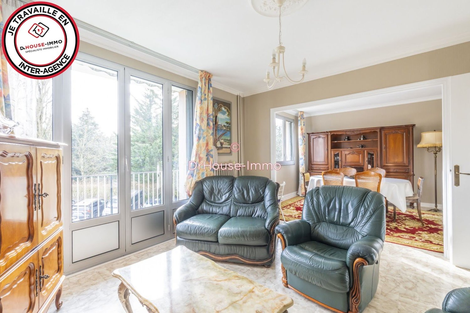 Apartamento de 2 dormitorios en La Celle-Saint-Cloud, France No. 144590