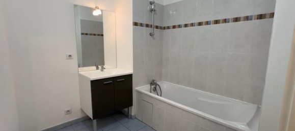 2 bedrooms Apartment in Tours, France No. 156113 6