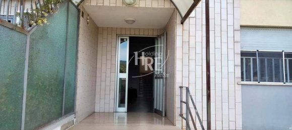 3 bedrooms Apartment in Cosenza, Italy No. 166103 8