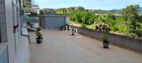 3 bedrooms Apartment in Cosenza, Italy No. 166103 6