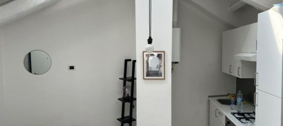 1 bedroom Apartment in Milan, Italy No. 358040 9