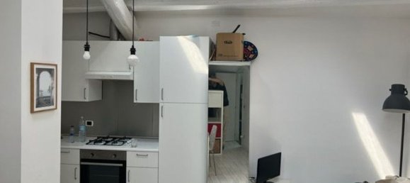 1 bedroom Apartment in Milan, Italy No. 358040 8