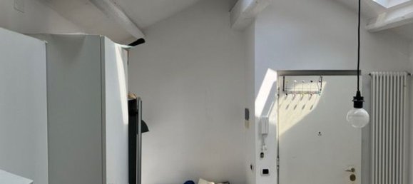 1 bedroom Apartment in Milan, Italy No. 358040 7