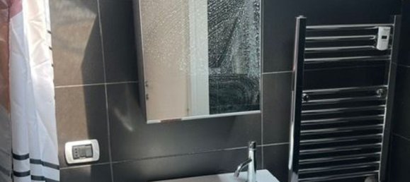 1 bedroom Apartment in Milan, Italy No. 358040 15