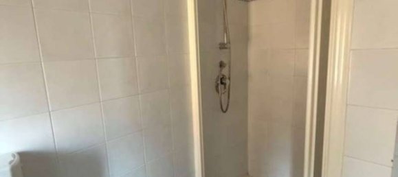 2 bedrooms Apartment in Genoa, Italy No. 270603 10